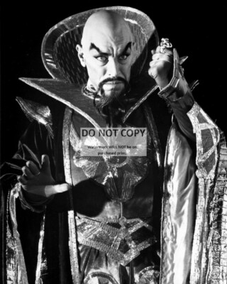 MAX VON SYDOW IN ''FLASH GORDON'' - 8X10 PUBLICITY PHOTO (EE-252)