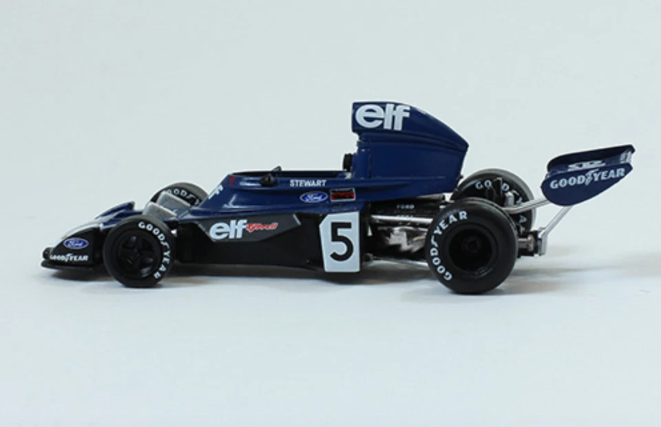 Tyrrell 006 1973 Jackie Stewart Formula 1 F1 Diecast Car Scale 1:43 + Magazine - Image 2 of 3