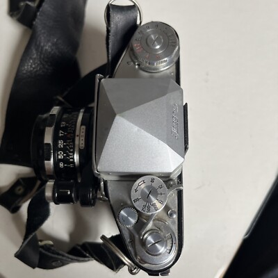EXAKTA VAREX IIB 35mm SLR WITH CARL ZEISS f2 PANCOLAR ZEBRA LENS