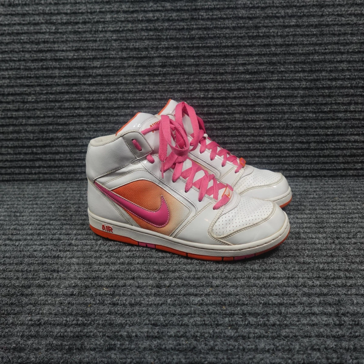 Nike store prestige 2