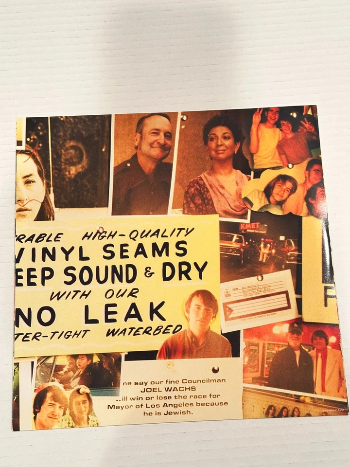 Licorice Pizza Soundtrack Red Vinyl 2xLP 2021 – Near Mint – Paul Thomas Anderson - Image 3 of 4