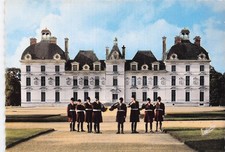 41 CHEVERNY HORNKLINGEL VOR DEM SCHLOSS DES 17. JAHRHUNDERTS