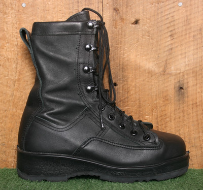 BELLEVILLE Steel Toe Gore-Tex Navy Flight Deck Boots Men's 3.5 W   Women's 5.5 W