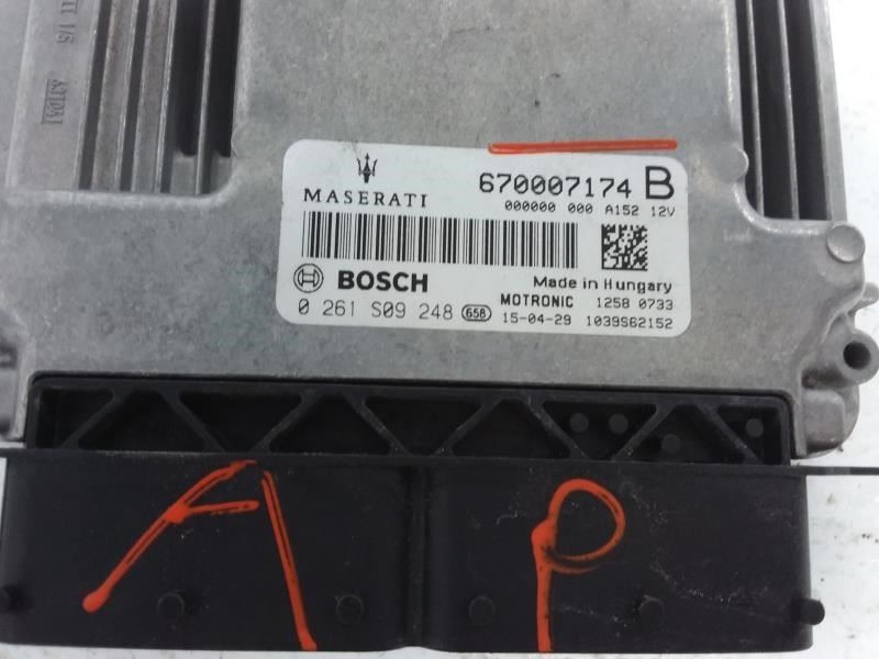 ECU ECM MASERATI GHIBLI   2015 Engine/Motor Control Module 815947 ID# 670007174 