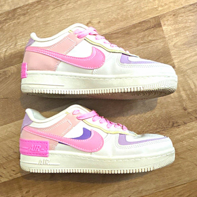Nike Air Force 1 Low Top Sneaker für Mädchen Weiß/Rosa/Lila EU 41
