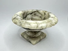 Vtg Hand Carved 2.25” x 3.5” Italian Bird Bath Alabaster Marble Pedestal Italy