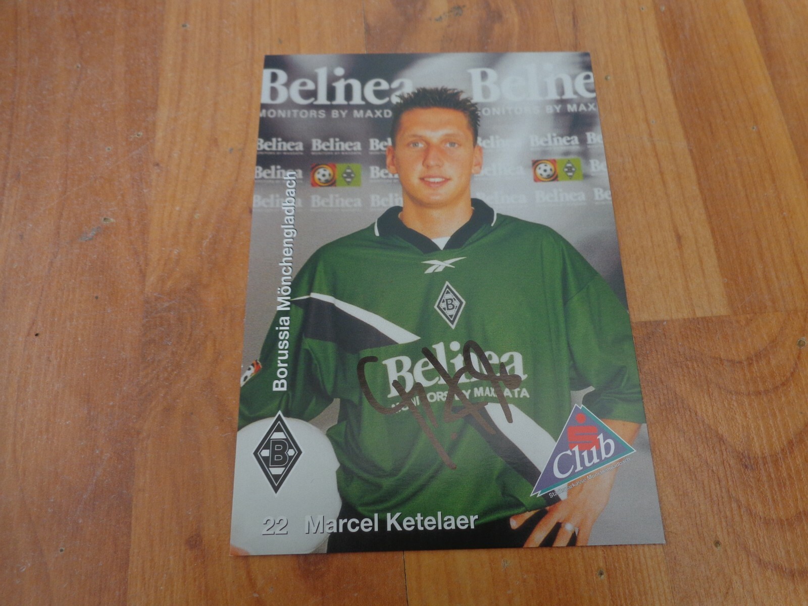Bild 1 von 2