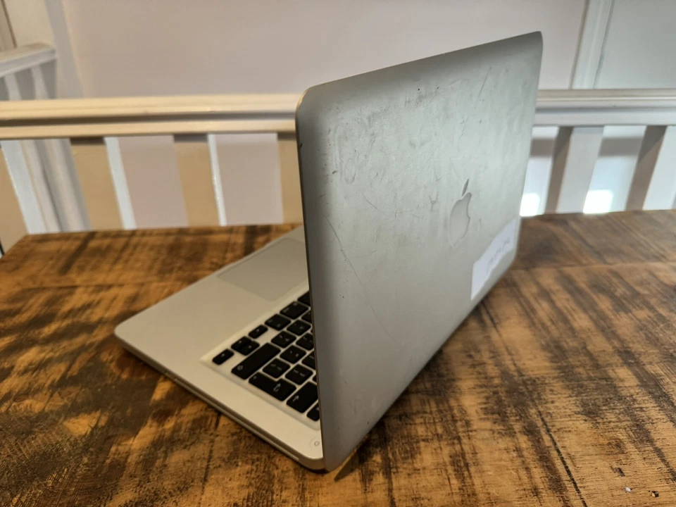 Apple MacBook Pro A1278 13" (Early 2011) i5-2415M - Image 4 of 4