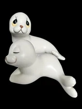 Oxford Vintage Mother & Baby White Seal & Pup Ceramic Made in Mexico Figurines