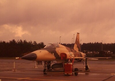 1 x gerahmtes original Farb Dia Slide, US - Air Force,  F - 5, 00928, Ramstein 