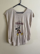 Women&rsquo;s Disney Food And Festival T-shirt Size Medium (605)