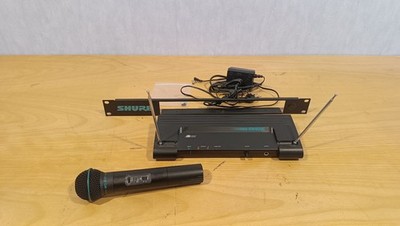 Shure T-Serie Funkstrecke T4V Empfänger T2-PR Handsender 218,600MHz Rack Mount