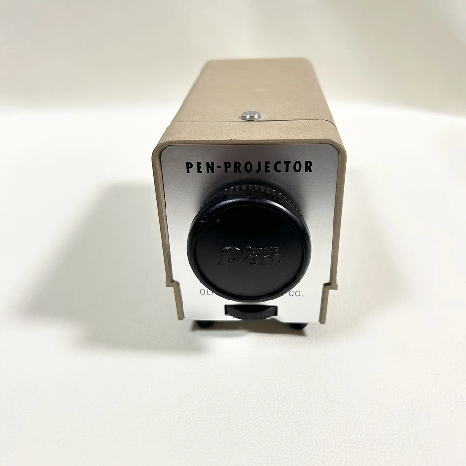 Olympus Pen Projector Slide Type Lights OK Vintage with Case - Imagem 2 de 4