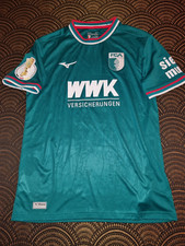 FC Augsburg Rexhbecaj 8 Trikot Spielertrikot matchworn W0066