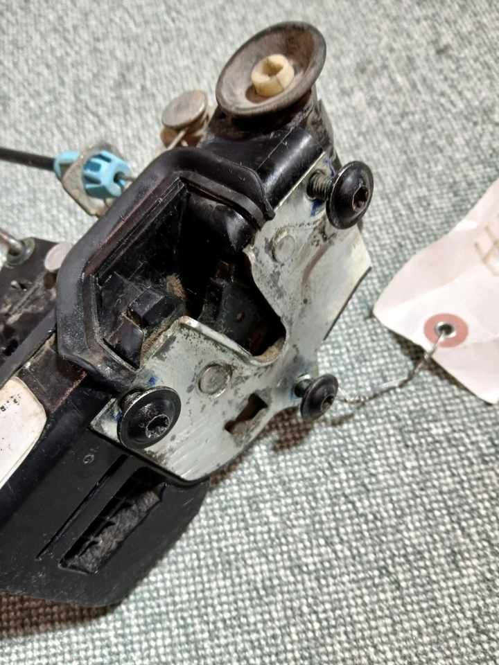 终身保修 - 2006 2007 年雪佛兰 HHR 门闩锁执行器前左 — 第 2/4 张图片