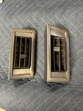 1986-1993 Chevrolet S10 Gmc S-15 Sonoma Blazer Dash End Corner Vents Left Right 1986-1993 Chevrolet S10 Gmc S-15 Sonoma Blazer Dash End Corner Vents Left Right