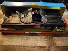 McFarlane CLASSIC BATMOBILE    66 Retro Batman TV Series - 15    Car for 7    Figures