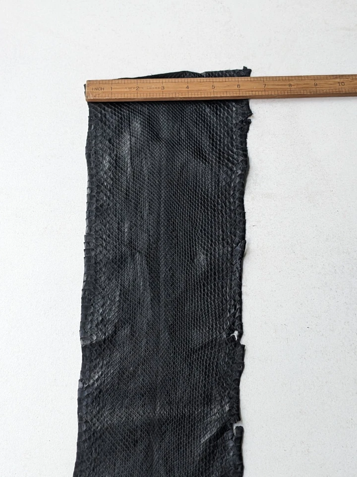 Genuine Python Snake Skin Piece Sankeskin Leather Aniline Black 20" Long - Image 2 of 4