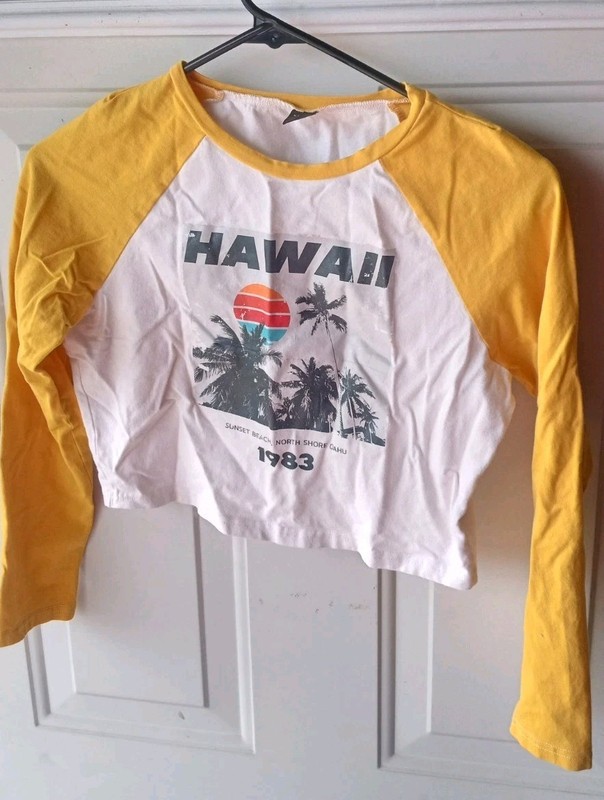 SHEIN Hawaii Print Crop Top  White/Yellow Size M