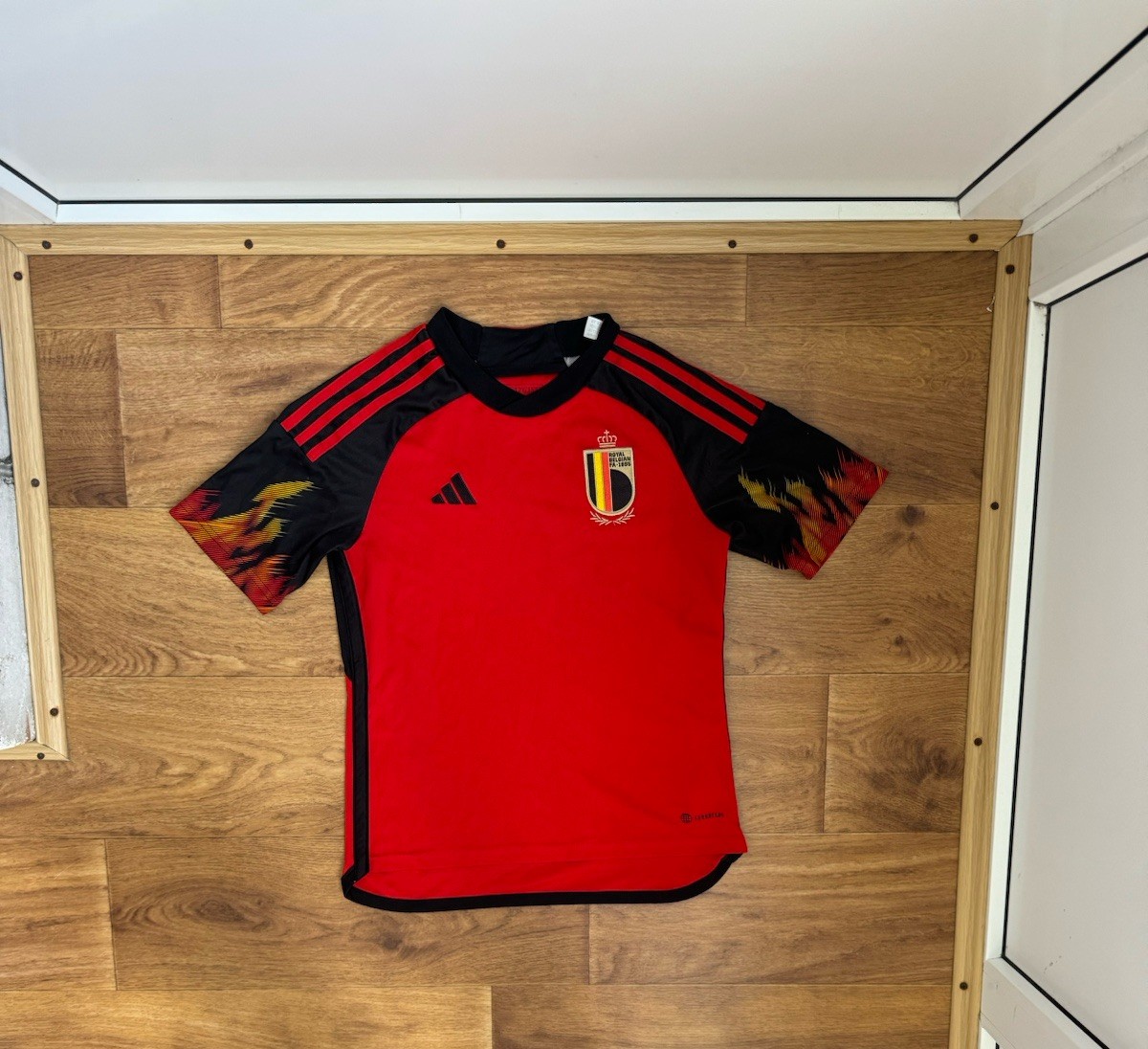 BELGIUM NATIONAL TEAM HOME FOOTBALL SHIRT 2022 2023 JERSEY SIZE Boys M