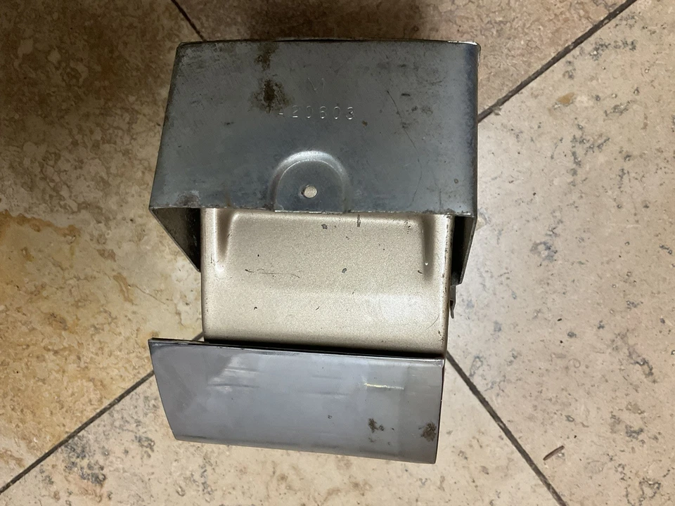 Dodge Dart Plymouth 1965 Valiant tablero cenicero bandeja de cenizas OEM Foto 2 de 4