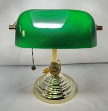 Vintage Brass  Green Glass Shade Banker  s Lamp