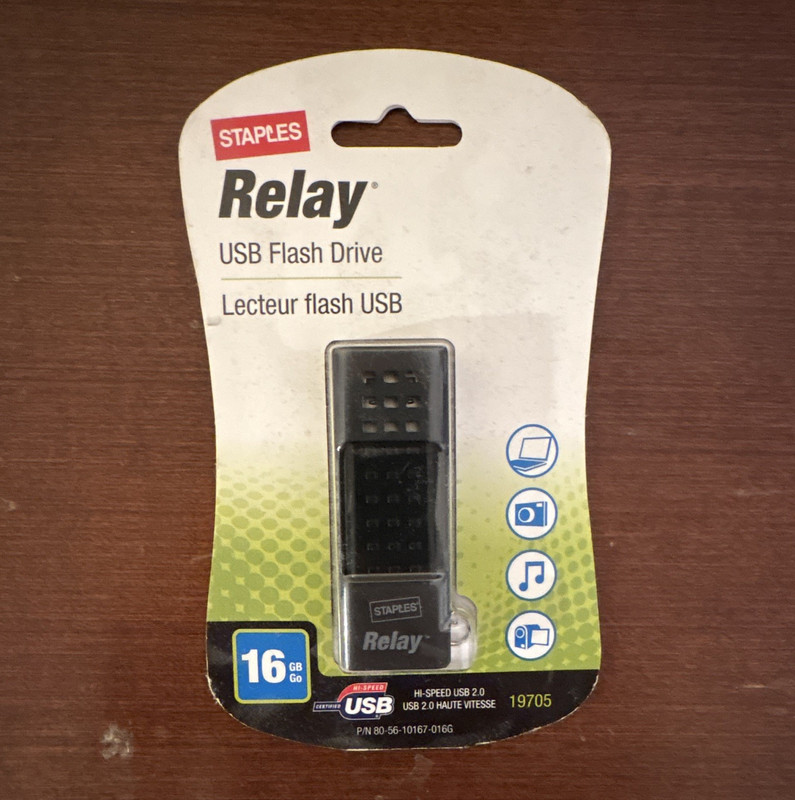 Staples Relay 16GB USB 2.0 Hi-Speed USB Flash Drive Black MPN 19705