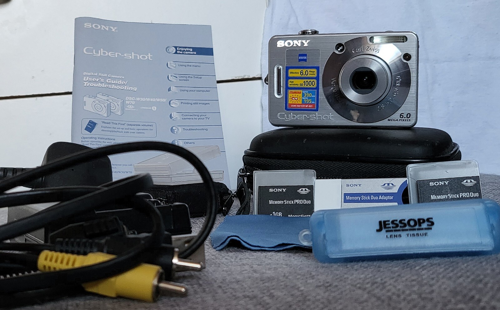 Sony Cybershot DSCW50 6.0MP Digital Camera Silver + Hard Case + SD Cards 27242682238 eBay