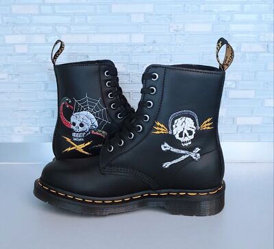 Dr. Martens 1460 Men's Size 5/ Women's 6 LIMITED Souvenir