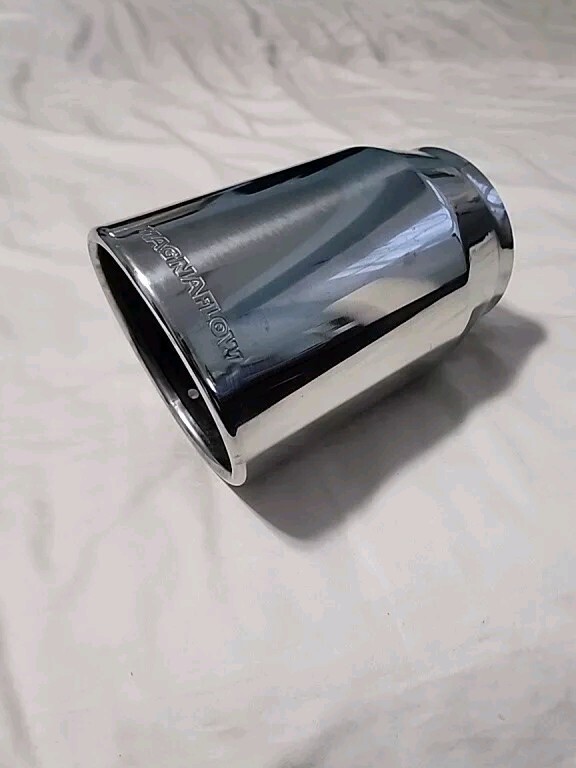 Magnaflow Exhaust 35148 Stainless Steel Exhaust Tip  5 In Outlet 4 In Inlet