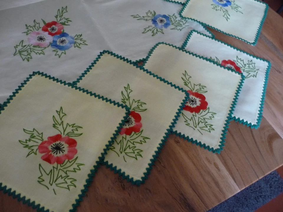 Linge ancien Centre de table + 11 Napperons  lin jaune brodés fleurs  ( ref 16 ) - Photo 3/4