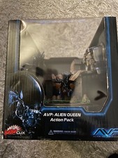 Horrorclix AVP ALIEN QUEEN Collector Set, New, Never Opened