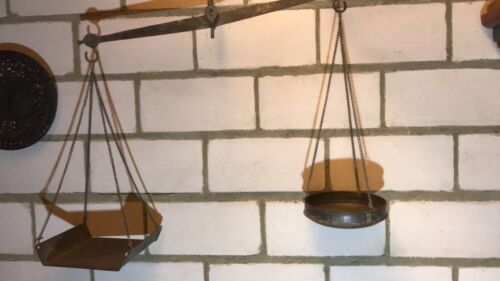 Antique Beam Scale Hanging Scale Bronze Two Bowls Square and Round, Beautiful Patina - Picture 1 of 2