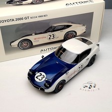 AUTOart 1/18 Toyota 2000GT Simulation Alloy Car Model Collection Gift Metal