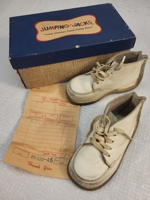 Vintage 1950s Jumping Jacks Baby Shoes Original Box  Size 3 1/2 B