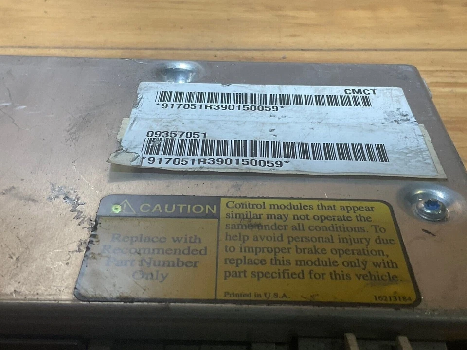 Pontiac Trans Sport 1999 ABS módulo de control de freno antibloqueo 09357051 Foto 2 de 4