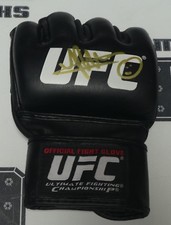 Matt Riddle Signed Official UFC Fight Glove BAS Beckett COA Autograph 101 111