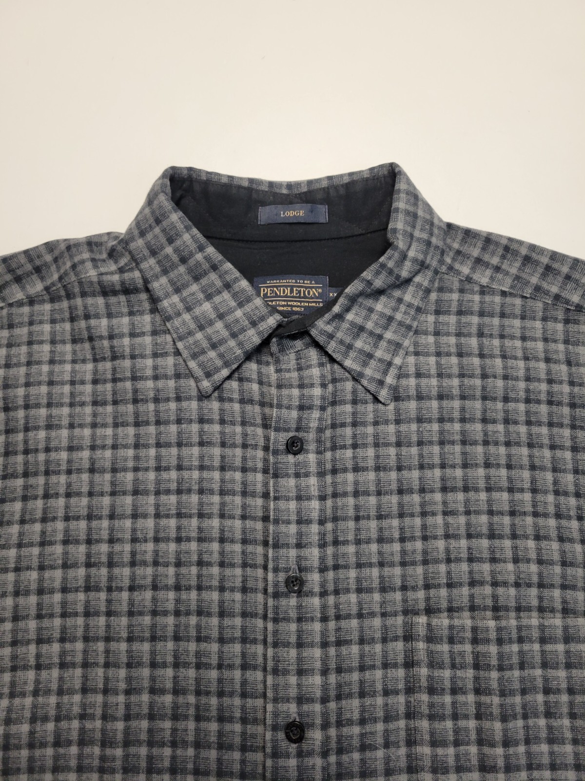 PENDLETON Flannel 100% Wool LODGE Button Shirt Me… - image 3