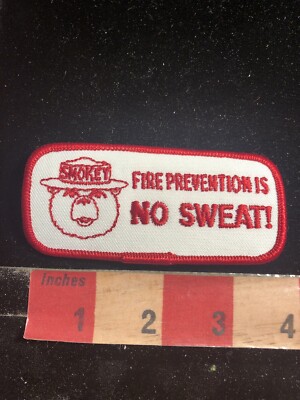 Red On White SMOKEY THE BEAR Patch - US Forest Service Fire Prevention 01WJ