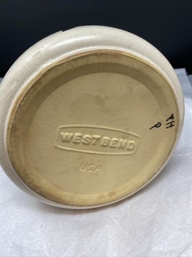 Vintage 1950's Westbend Bean Pot Kitchen Ceramic Crock Jar Lid - Picture 10 of 12
