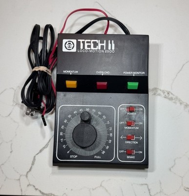 MRC Tech II Loco-Motion 2500 DC Power Pack / Transformer