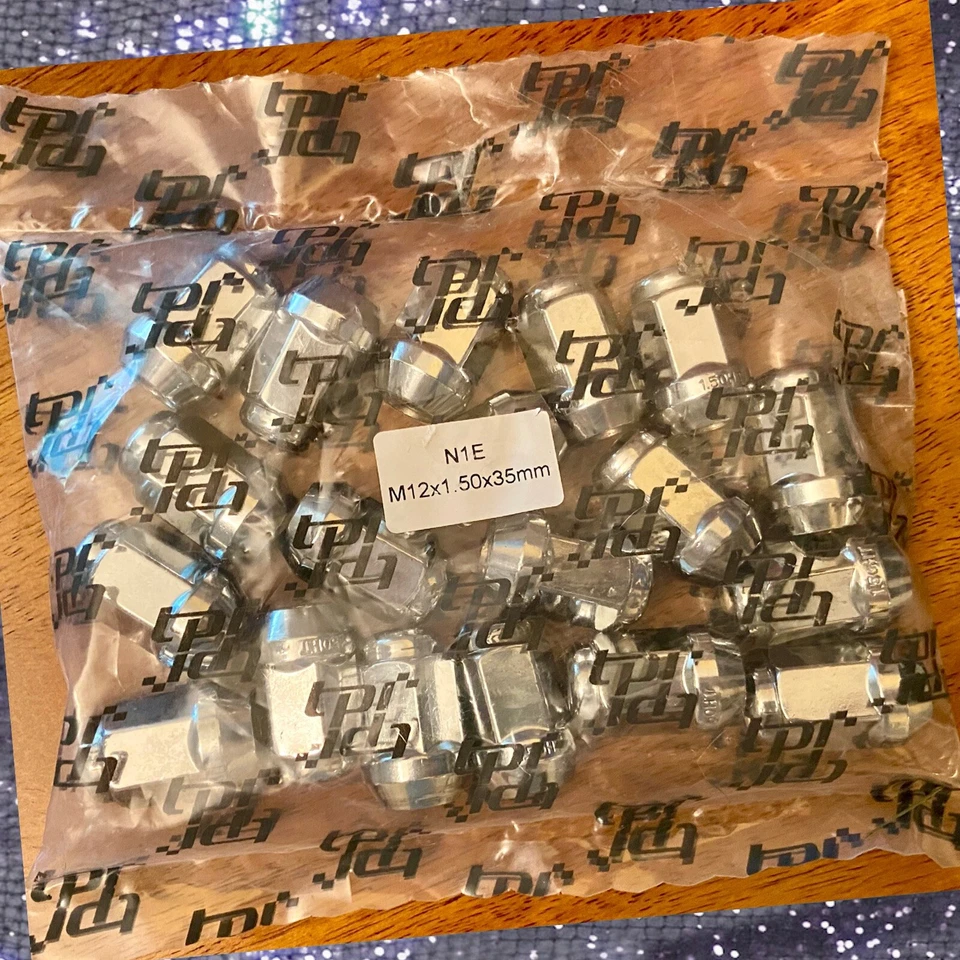 ¡NUEVO! 20 tuercas cerradas Acorn CROMADAS N1E Chrysler/PT Cruiser M12,5x35 mm Foto 4 de 4