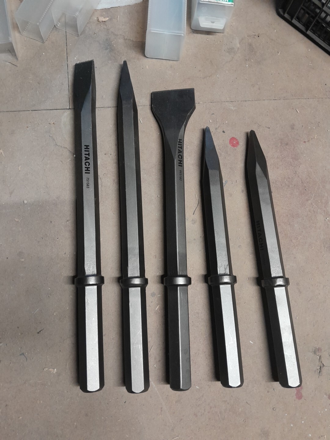 Set de 5 burins hexagonaux 32mm forgés pour perforateurs pros Bosch Metabo