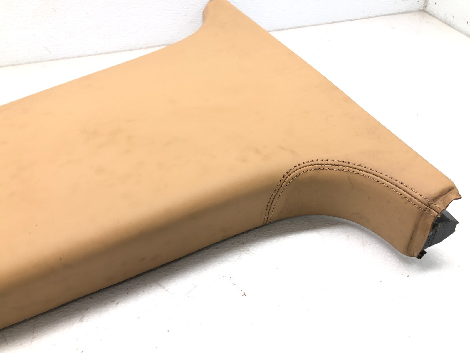 2014-2018 BENTLEY FLYING SPUR LEFT DRIVER SIDE LOWER B PILLAR TRIM COVER #NOTES