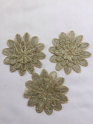 INDISCHER GEFLOCHTENER FEINER STOFF - GOLD RUND 3D SCHNITT BLUMENAPPLIKATION/MOTIV - 3er PACK