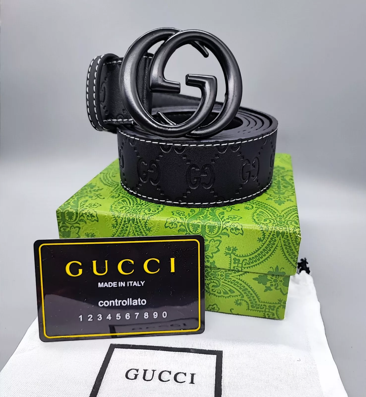 Rare ceinture cuir unisexe couleur noir GUCCI édition limitée avec boite