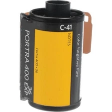 Kodak Professional Portra 400 Color Negative Film (35mm Roll Film, 1 Roll)