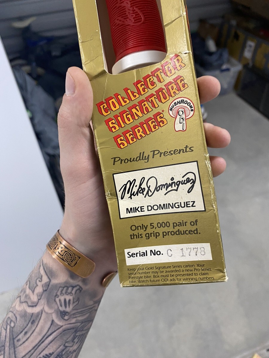 Poignées De Guidon ODI Mike Dominguez Signature Series - Pour BMX Old School - Rouge - Caoutchouc