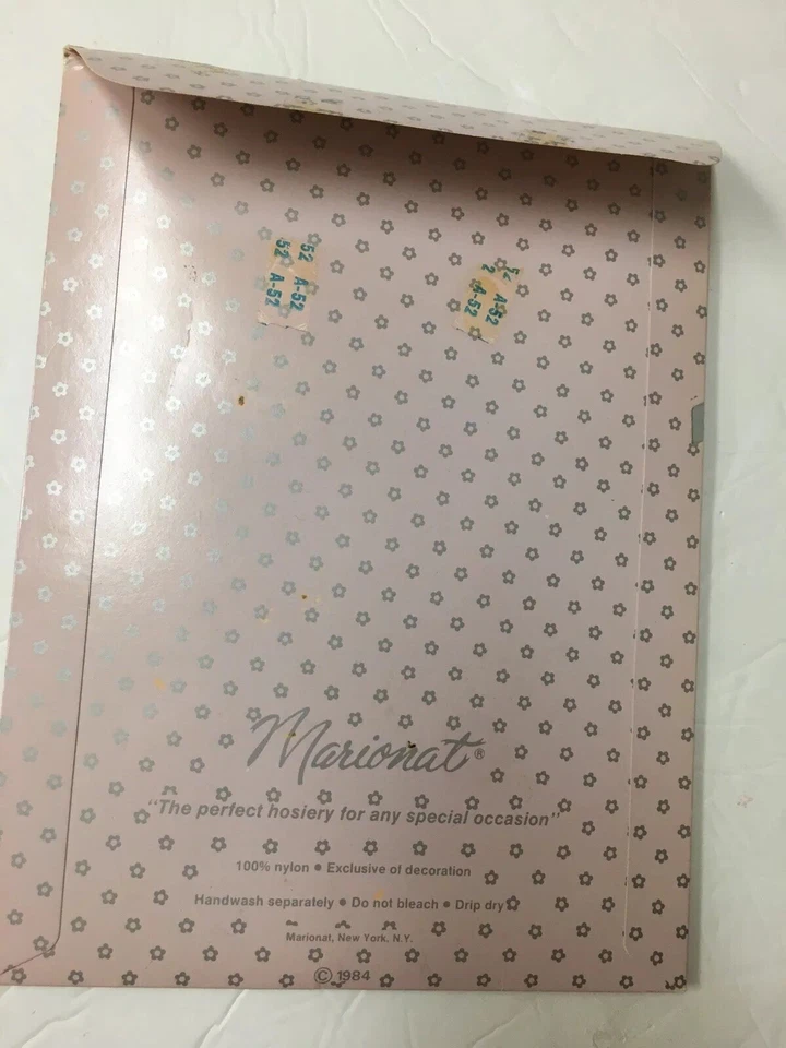 VTG Marionat Embroidered  Ivory Pantyhose ~ Size A  100-135LBS  5’-5'5” NEW 1984 - Image 2 of 2