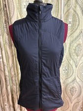 Lululemon Run For Cold Vest Sz 8 Inkwell Navy Blue Primaloft Athleisure Running